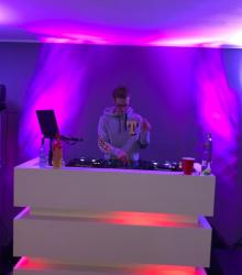 DJ Stream - DJ Thom
